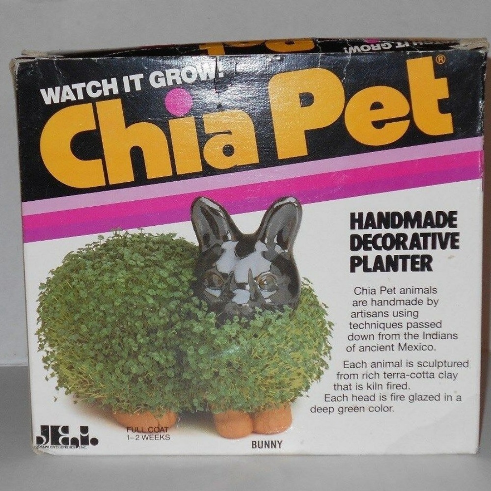 Vintage Chia Pet Animal Rabbit Decorative Planter - Picture 2 of 3